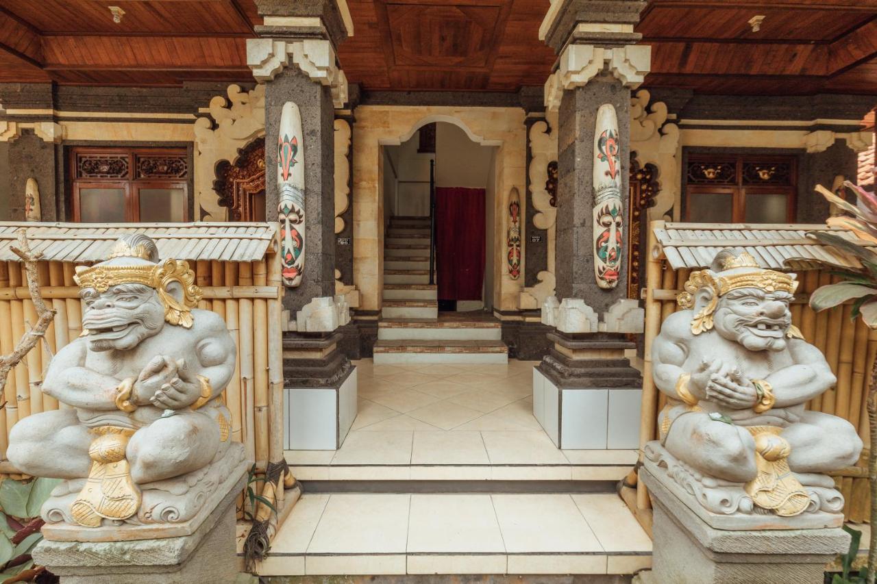 Suarsena Ubud Buitenkant foto